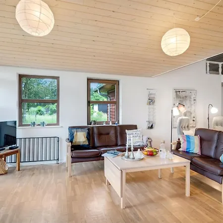 Сasa de vacaciones Silvia - 300m To The Fjord By Interhome *